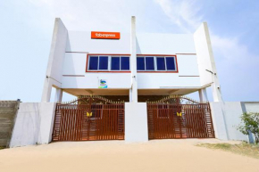 FabExpress Kovalam Residency